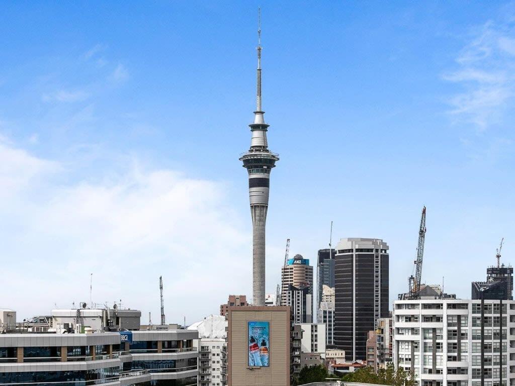 Beautiful Sky Tower View Home Near K' Road W/ Free Parking Auckland Exterior foto